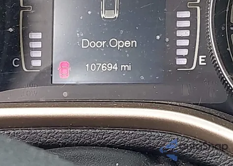 2014 Jeep Cherokee Altitude from USA, damaged, VIN 1C4PJMCS7EW309372